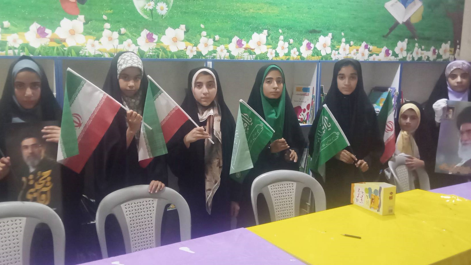 انعکاس نور غدیر در قفسه‌های کتاب؛ جشن‌های دهه امامت و ولایت در کتابخانه‌های عمومی شهرستان لالی