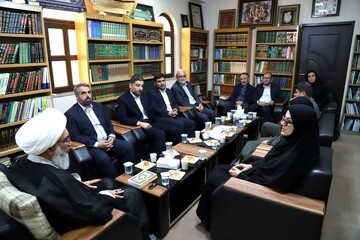 مروری بر دومین سفر دبیرکل نهاد کتابخانه‌های عمومی کشور به استان بوشهر