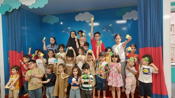 ویژه‌برنامه‌های فرهنگی کتابخانه مرکزی رشت در یک نگاه