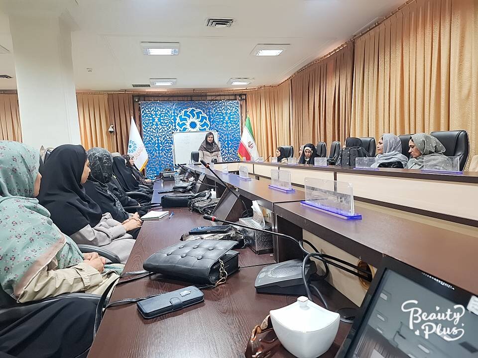 کتابخانه مرکزی ارومیه؛ میعادگاه دانایی و بزم آموختن