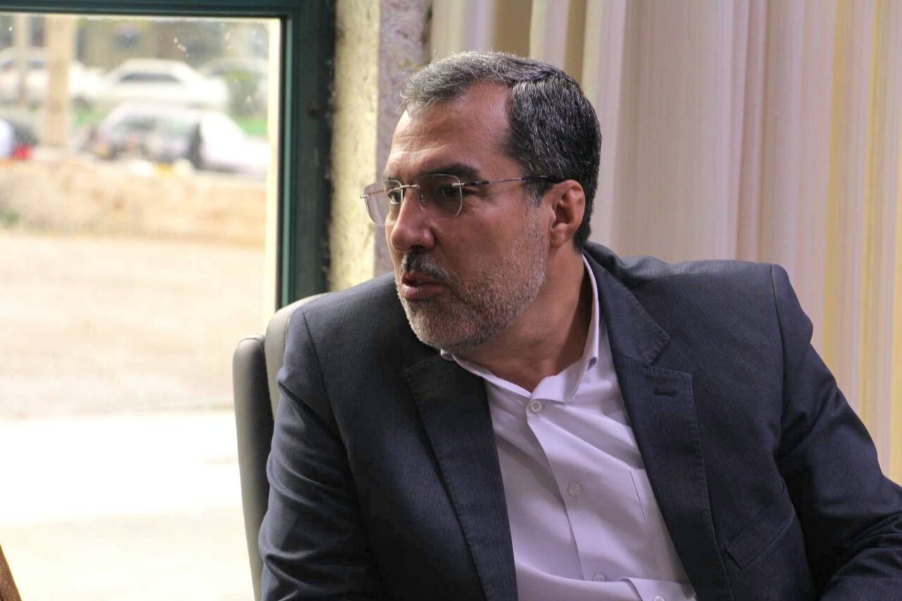 رایزنی کتابخانه‌های عمومی گلستان و بنیاد مسکن برای گسترش خدمات فرهنگی در روستاها و شهرهای کوچک