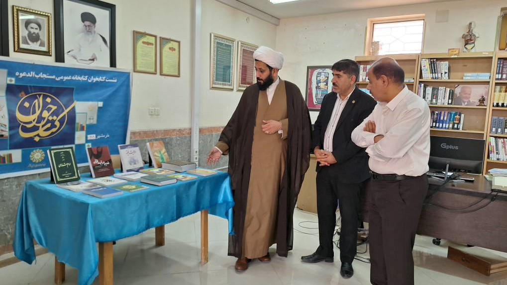 بازدید سرپرست اداره‌کل کتابخانه‌های عمومی خوزستان از کتابخانه‌های عمومی خرمشهر