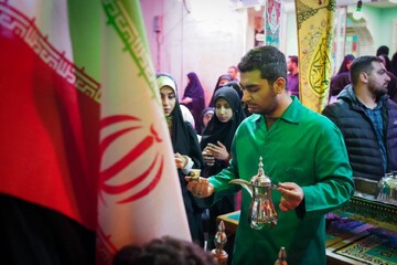 ضیافت دلّه های عربی در موکب امام شهید کتابخانه سهروردی