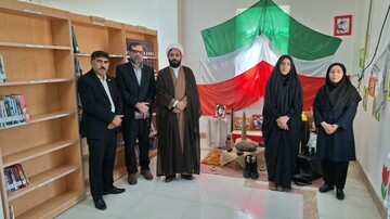 بازدید از کتابخانه‌های خرمشهر