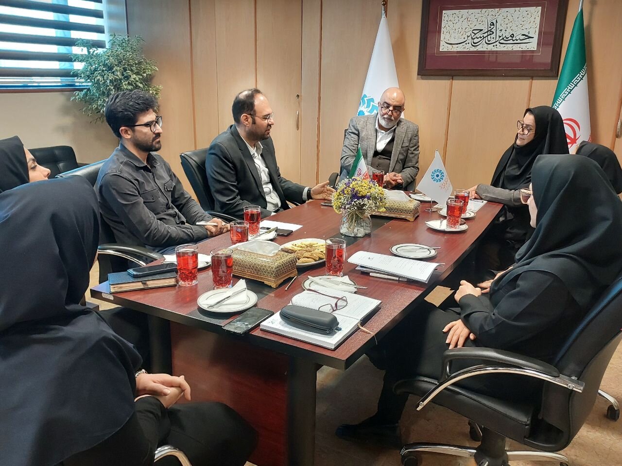 امضای تفاهمنامه همکاری بین اداره کل کتابخانههای عمومی استان تهران و دانشکده خبر