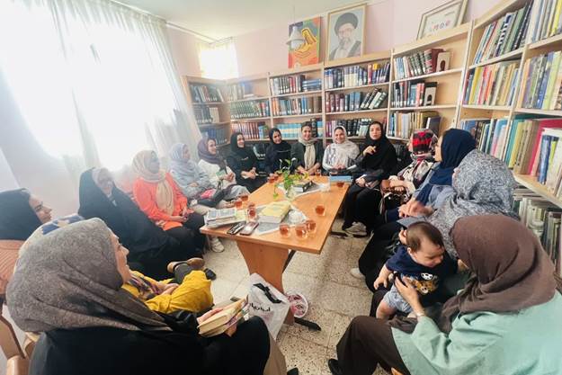 نشست مطالعاتی «نهجالبلاغه و غدیر» در کتابخانه عمومی استاد احمد آرام شهرستان بردسکن