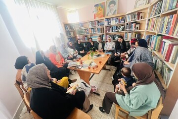 کتابخانه عمومی  استاد احمد آرام شهرستان بردسکن