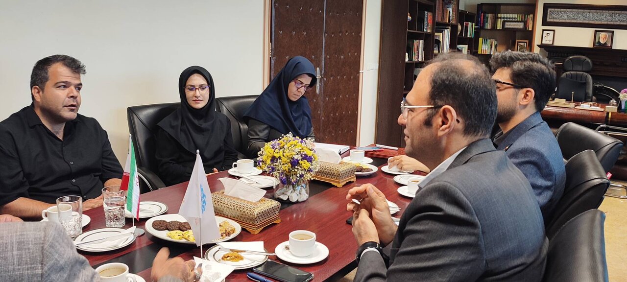 امضای تمدید تفاهمنامه همکاری اداره کل کتابخانههای عمومی تهران و کتابخانه و موزه آستان مقدس حضرت امام خمینی(س)