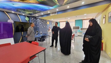 بازدیدشهردار سلطانیه از کتابخانه عمومی سیدافضل موسوی زنجان