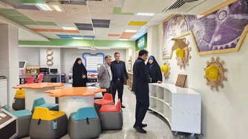 بازدیدشهردار سلطانیه از کتابخانه عمومی سیدافضل موسوی زنجان