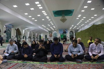 محفل ادبی خال لبت