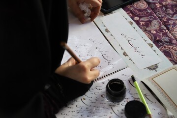 رویداد هنری «مشق ولایت» در کتابخانه عمومی مصلحیان بوشهر