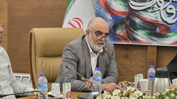 علیرضا زندوکیلی،مدیرکل کتابخانه‌های عمومی استان تهران/نشست صمیمانه با نویسنده کتاب «داستان بهنام»  در کتابخانه مرکزی پارک شهر