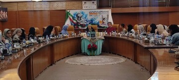 نشست صمیمانه با نویسنده کتاب «داستان بهنام»  در کتابخانه مرکزی پارک شهر