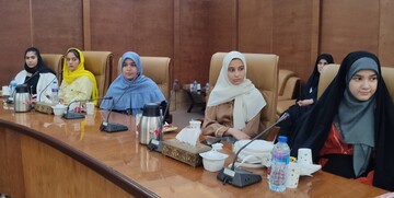 نشست صمیمانه با نویسنده کتاب «داستان بهنام»  در کتابخانه مرکزی پارک شهر