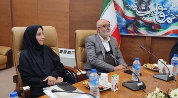 نشست صمیمانه با نویسنده کتاب «داستان بهنام»  در کتابخانه مرکزی پارک شهر