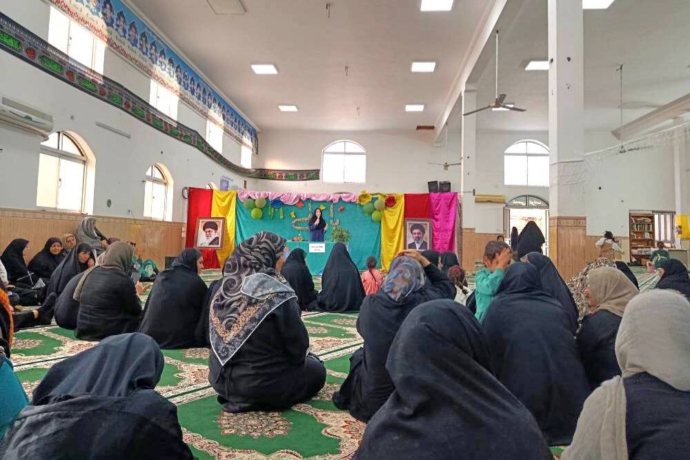 کتاب «اصلاح الگوی مصرف» در مسجد جامع نوکنده بندرگز معرفی شد