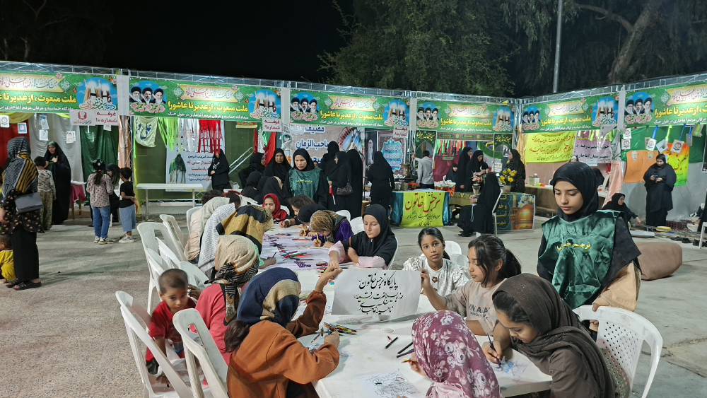 جشن رنگ و خلاقیت در پارک بعثت آغاجاری؛ غرفه فرهنگی کتابخانه شهید مدنی میزبان مسابقات هنری کودکان