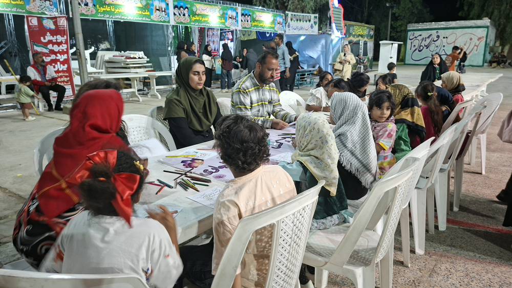 جشن رنگ و خلاقیت در پارک بعثت آغاجاری؛ غرفه فرهنگی کتابخانه شهید مدنی میزبان مسابقات هنری کودکان