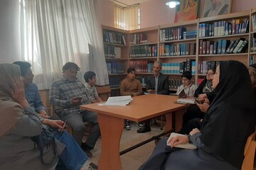 کتابخانه  عمومی  استاد احمد آرام  شهرستان بردسکن