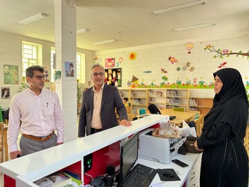 سفر یک روزه مدیرکل کتابخانه‌های عمومی استان یزد به شهرستان‌ مهریز