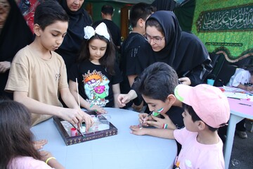 از لبخند کودکان در ایستگاه نقاشی تا استقبال گرم بزرگترها از منابع مطالعاتی غدیر در غرفه کتابخانه‌های عمومی چهارمحال و بختیاری