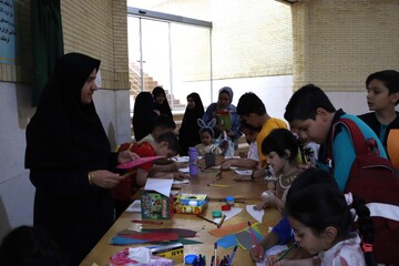 برگزاری جشن غدیر در کتابخانه مرکزی یزد
