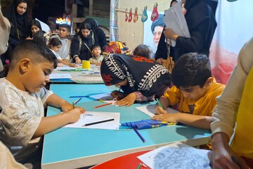 غرفه فرهنگی کتابخانه ایران در شب و روز عید غدیر