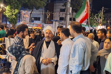 غرفه فرهنگی کتابخانه ایران در شب و روز عید غدیر