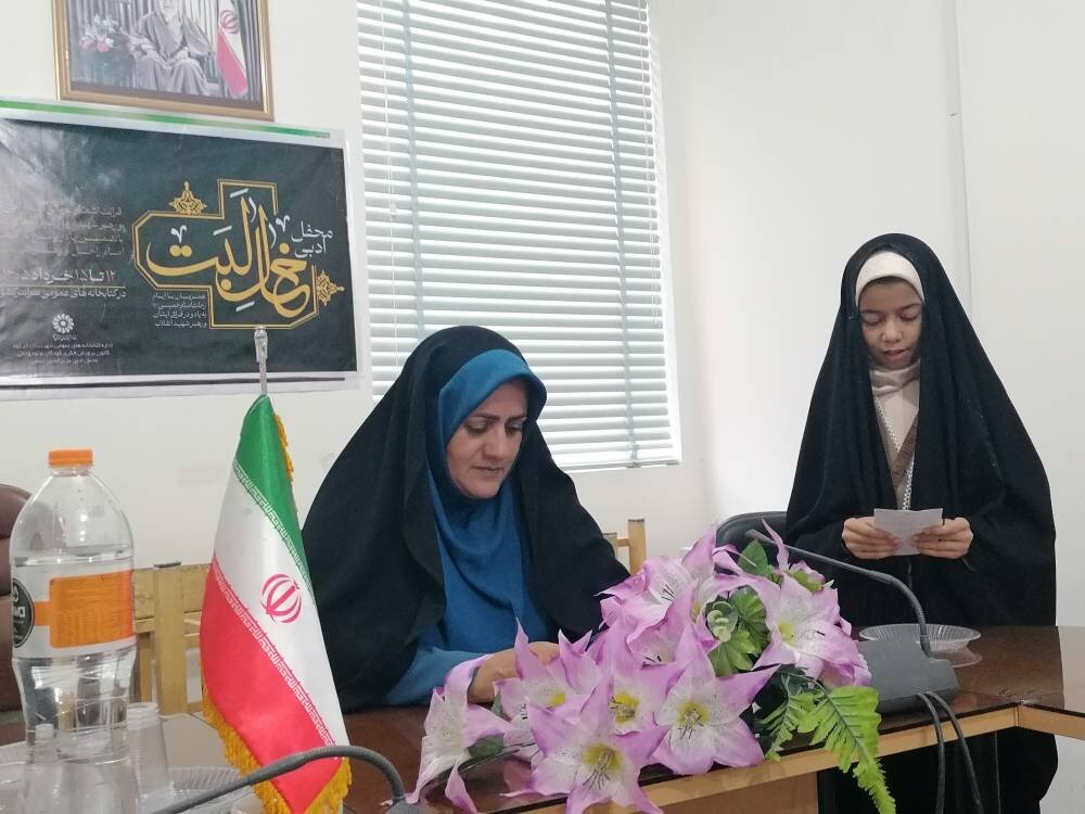 برگزاری محفل ادبی «خال لبت» با حضور شاعران ابرکوهی