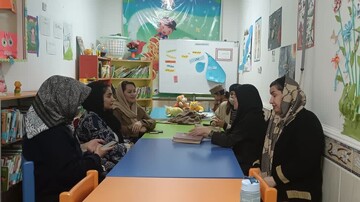 نشست مطالعاتی در کتابخانه عمومی فرهنگ آبادان