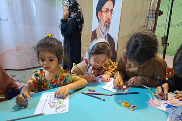 پیوند معنویت و طبیعت در غرفه فرهنگی کتابخانه ایران