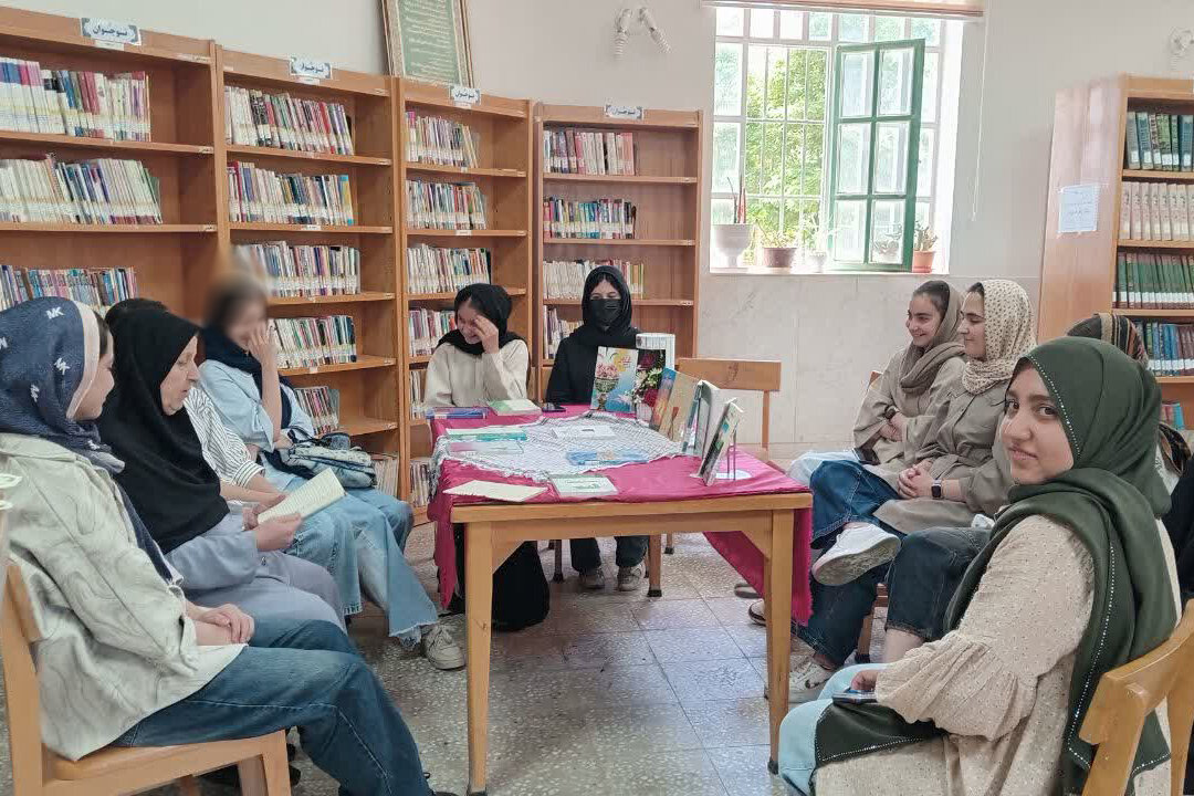 بزرگداشت عید سعید غدیر در کتابخانه ادیب الممالک جاورسیان