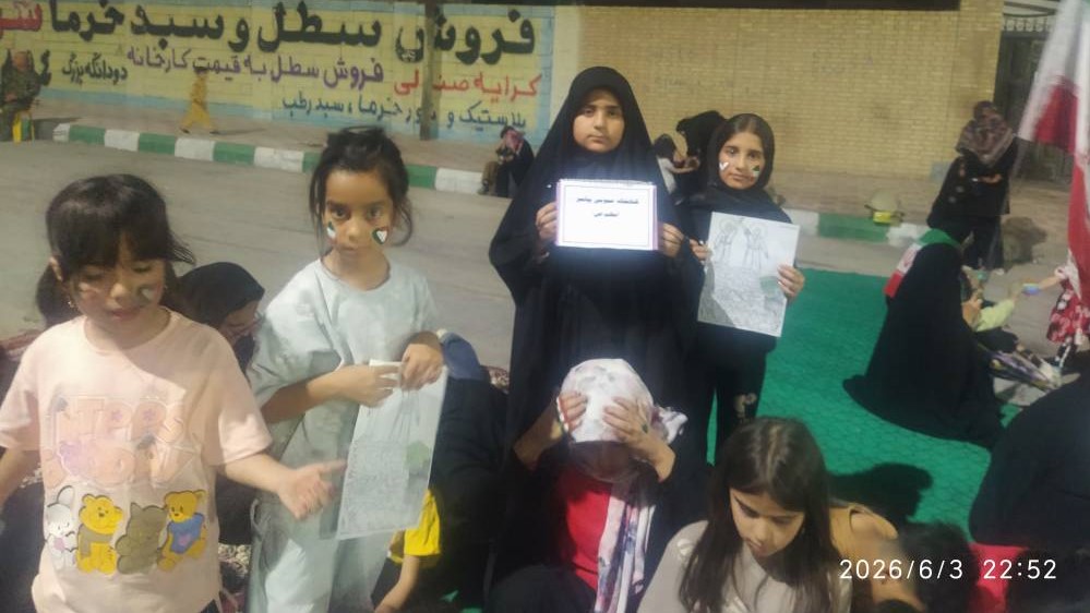 برپایی نمایشگاه «میز کتاب» در جشن غدیر شهر تشان