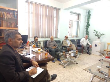 خال لبت قاین