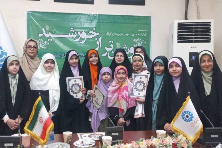 نشست غدیرشناسی «روشنتر از خورشید» برای نوجوانان در گرگان برگزار شد