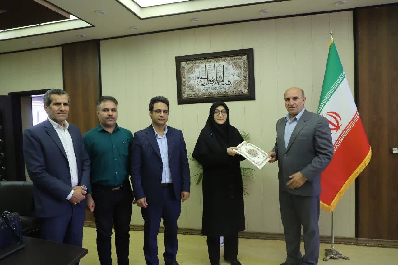 پیگیری وضعیت کتابخانههای پلدختر و خرمآباد در دیدار با فرمانداران