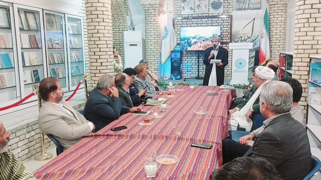 کتابخانه در روزهای جنگ، پایگاه امن فرهنگی برای تبیین مسائل جامعه