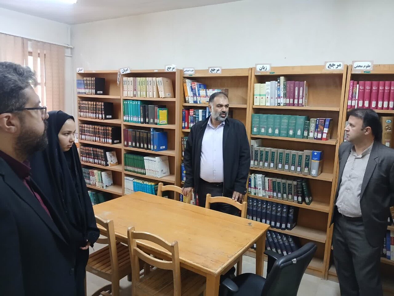 مدیرکل کتابخانه‌های‌عمومی استان البرز از کتابخانه‌های‌ شهرستان اشتهارد بازدید کرد