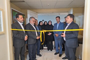 افتتاح کارگاه سفال شهدای میناب در کتابخانه مرکزی ایلام