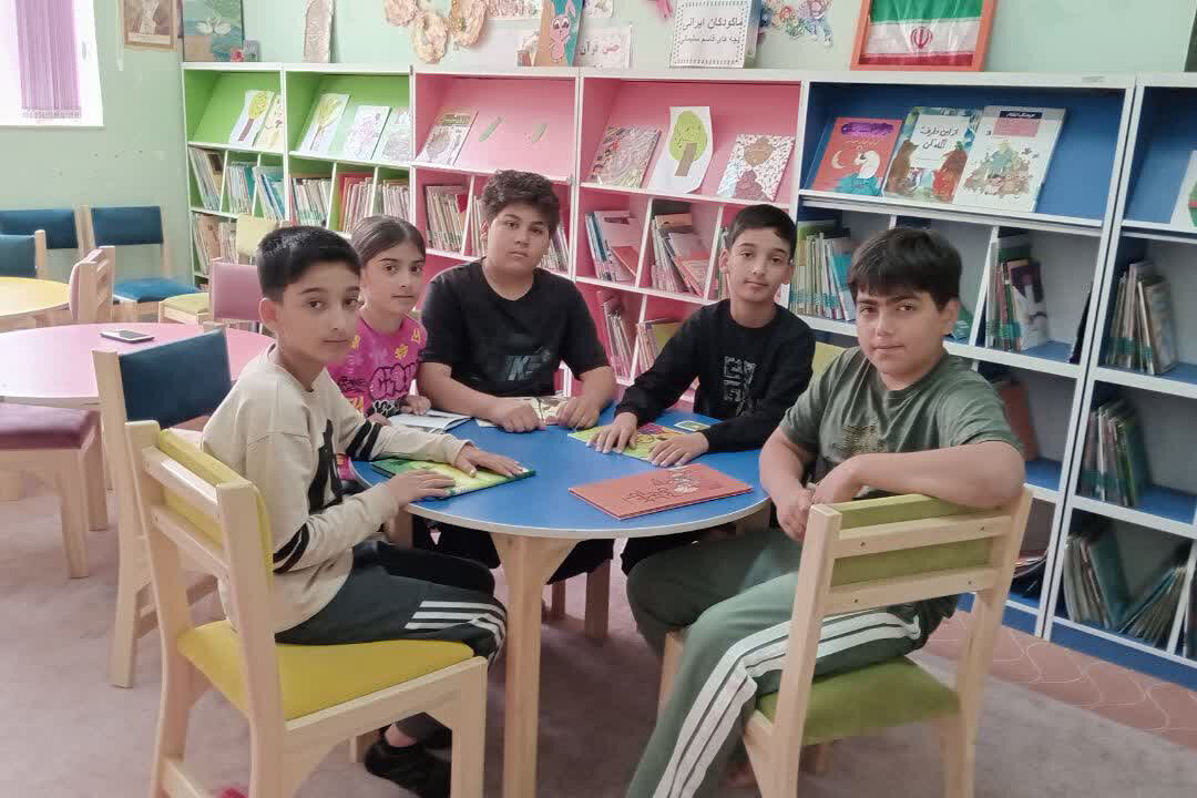 کتابخانه ادیبالممالک جاورسیان؛ خانه امن دانشآموزان در روزهای درس و امتحان