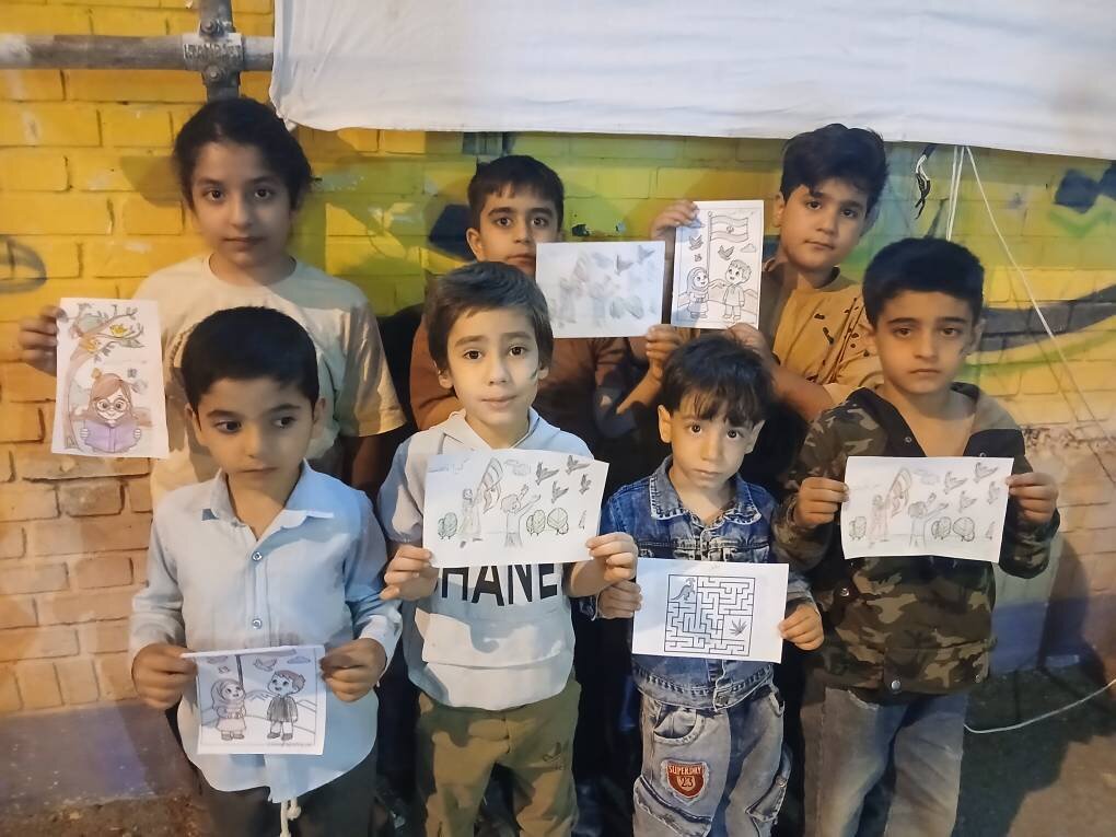 ترویج فرهنگ مطالعه با برپایی «میز خدمت» کتابخانه‌های عمومی در پاسارگاد