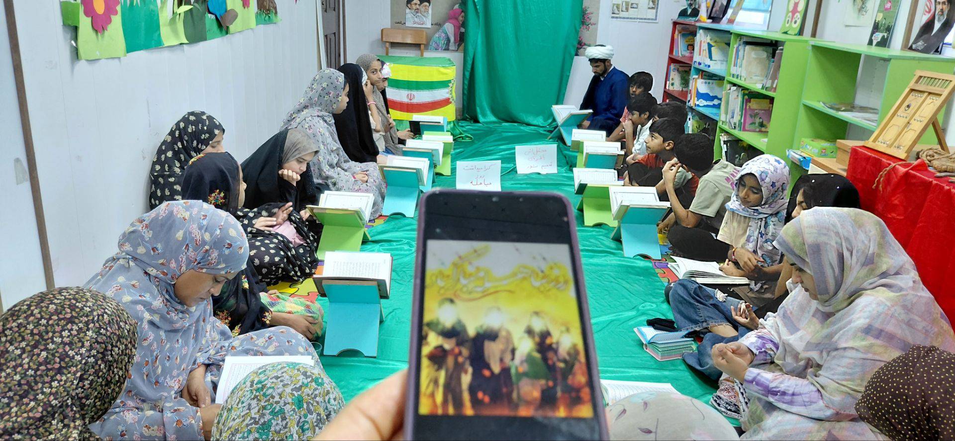 طنین حقانیت اسلام در کتابخانه‌های عمومی هرمزگان؛ از محافل بصیرتی تا مصورسازی واقعه مباهله