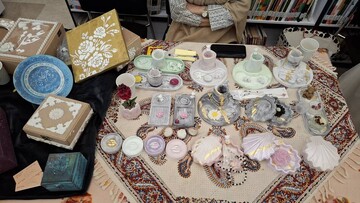 افتتاح نمایشگاه و فروشگاه هنرهای دستی اهالی کتاب در کتابخانه مرکزی پارک شهر