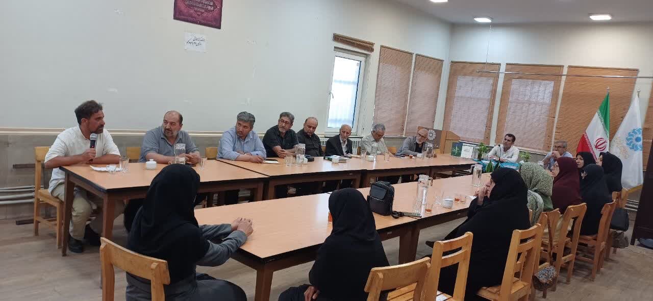 بررسی کتاب «سیاستهای معاویه در برابر حضرت علی(ع)» در نشست کتابخوان کتابخانه پانزده خرداد