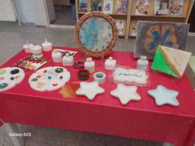 استقبال از هنر در کتابخانه؛ نمایشگاه صنایعدستی اعضای کتابخانه عمومی البرز شاهرود تمدید شد