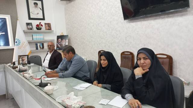جلسه هم اندیشی مسئولان کتابخانه های عمومی شهرستان کرمان برگزار شد