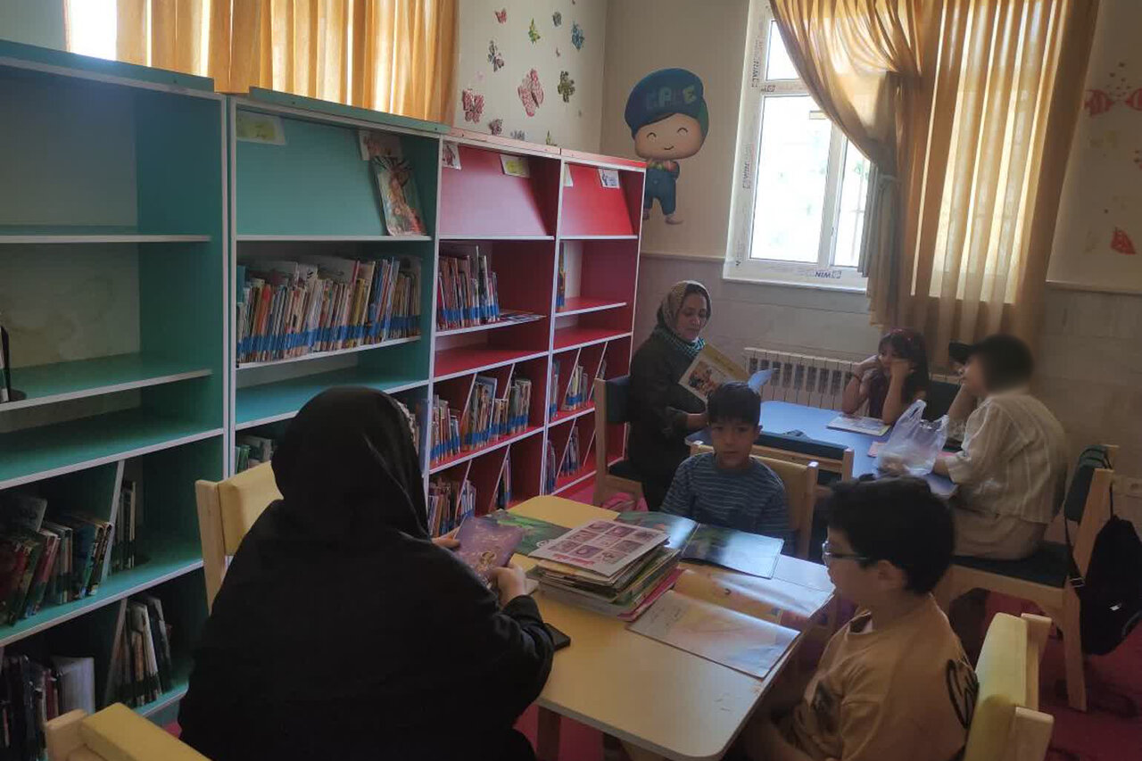 گرامیداشت هفته تکریم خانواده در کتابخانههای عمومی استان مرکزی