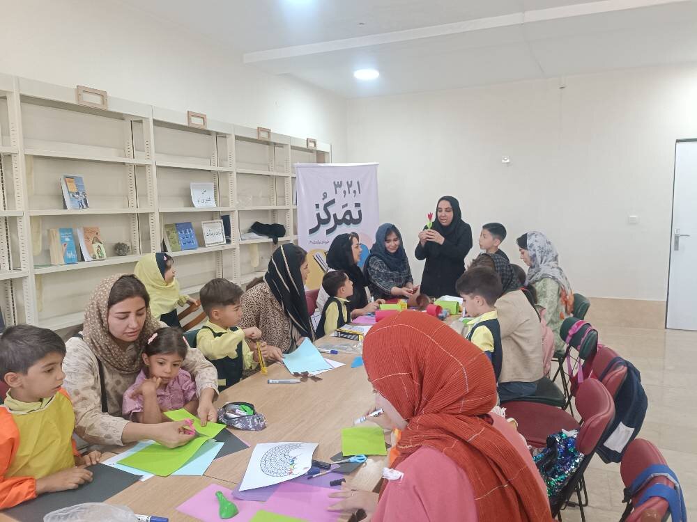 تلفیق فرهنگ، هنر و آموزش در کتابخانههای عمومی استان تهران