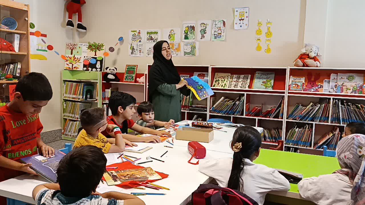 اعضای کودک کتابخانه های استان تهران «رعایت الگوی مصرف» را به خانهها بردند